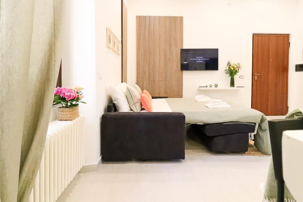 New Private Apt In Como Comfort - Elegant - Comfortable Eksteriør bilde